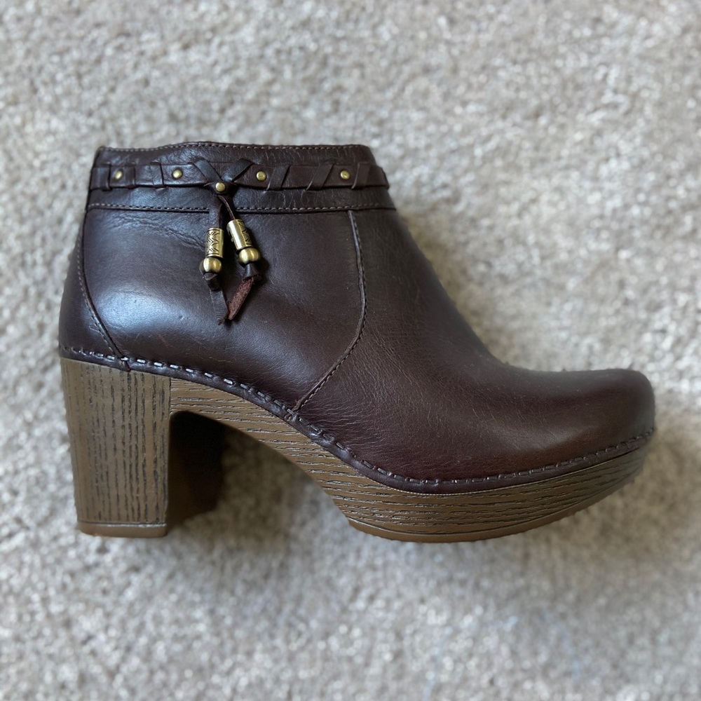 Dansko Dabney heeled ankle clog booties